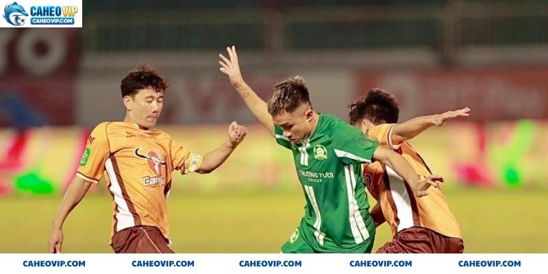 Minh vương trong trận gặp Trường Tươi Bình phước